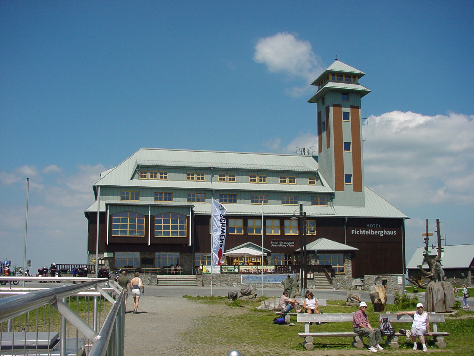 fichtelberghaus in oberwiesenthal